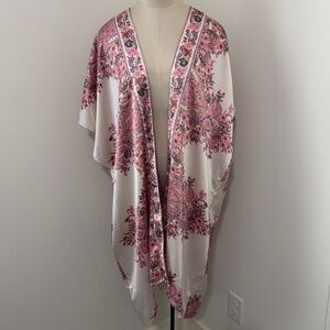 Umgee Small / Medium Pink Floral Paisley Satin Kimono Duster Long Length